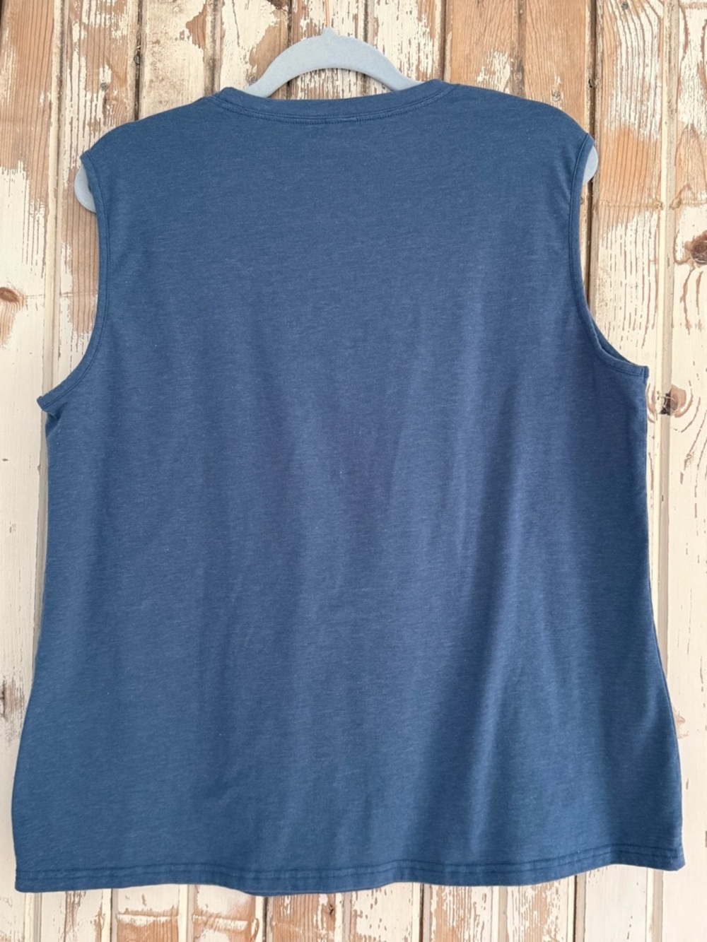 Women's Sleeveless T-Shirt, Blue, “SUN, SALT, SAND” Logo, Size XL - Picture 3 of 8
